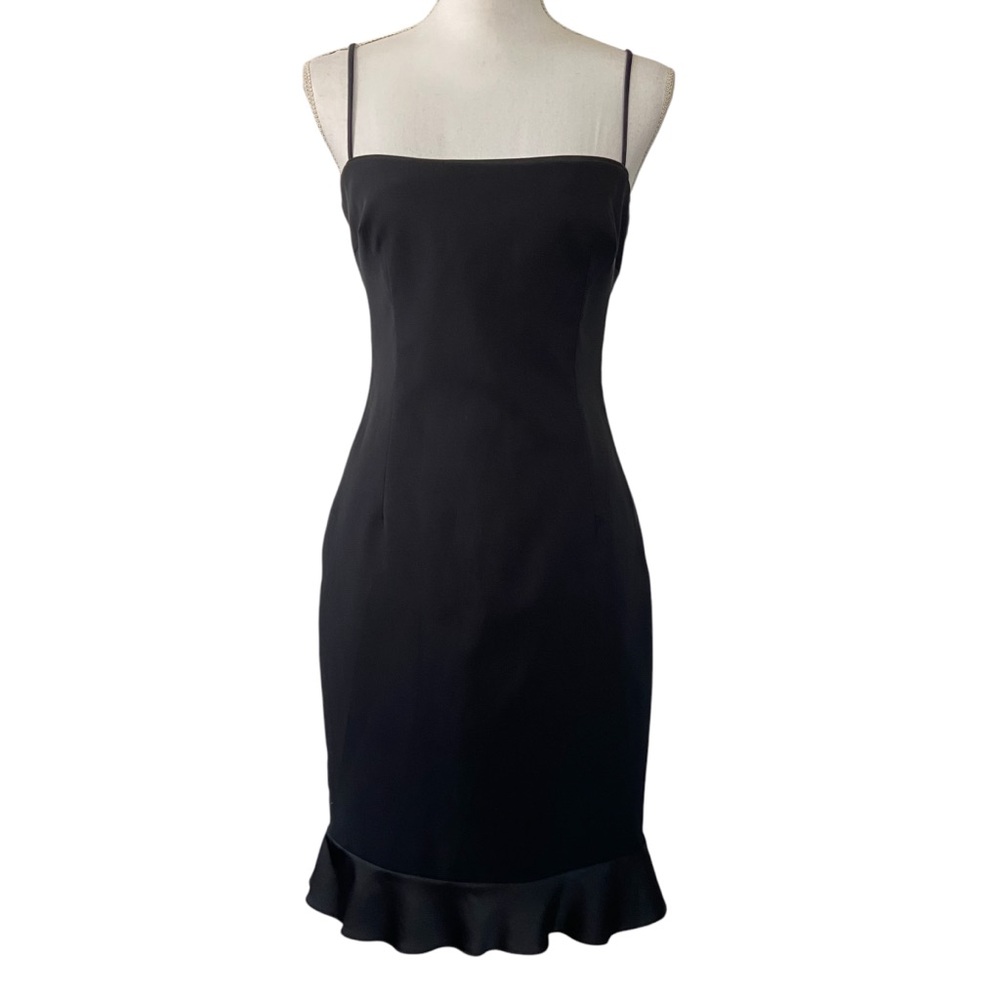 Vintage Laundry by Shelli Segal Y2K Black Spaghetti Strap Ruffle Hem Dress 6 LBD